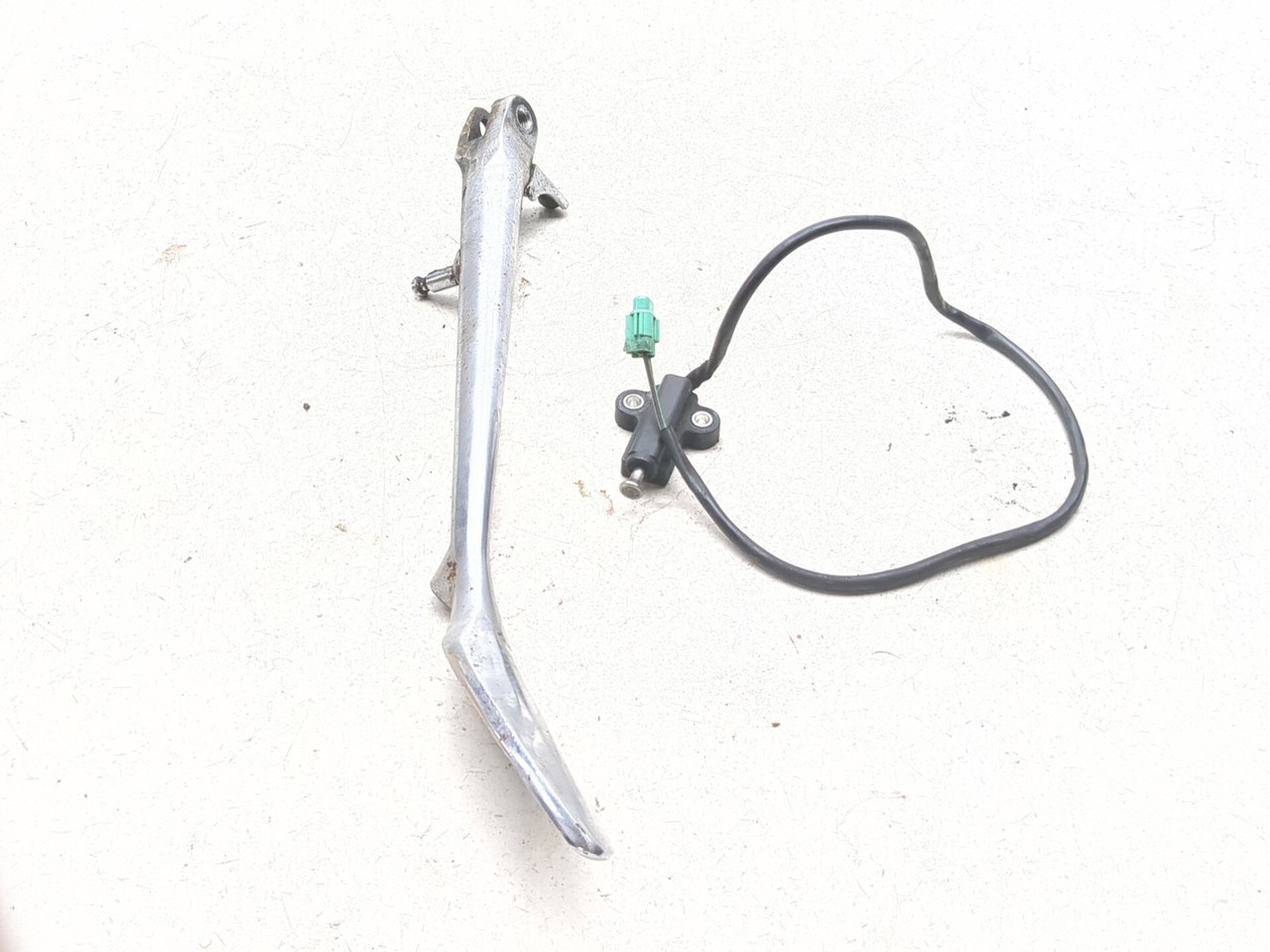 06-17 Suzuki VZR1800 M109R Boulevard Kickstand Switch Assembly