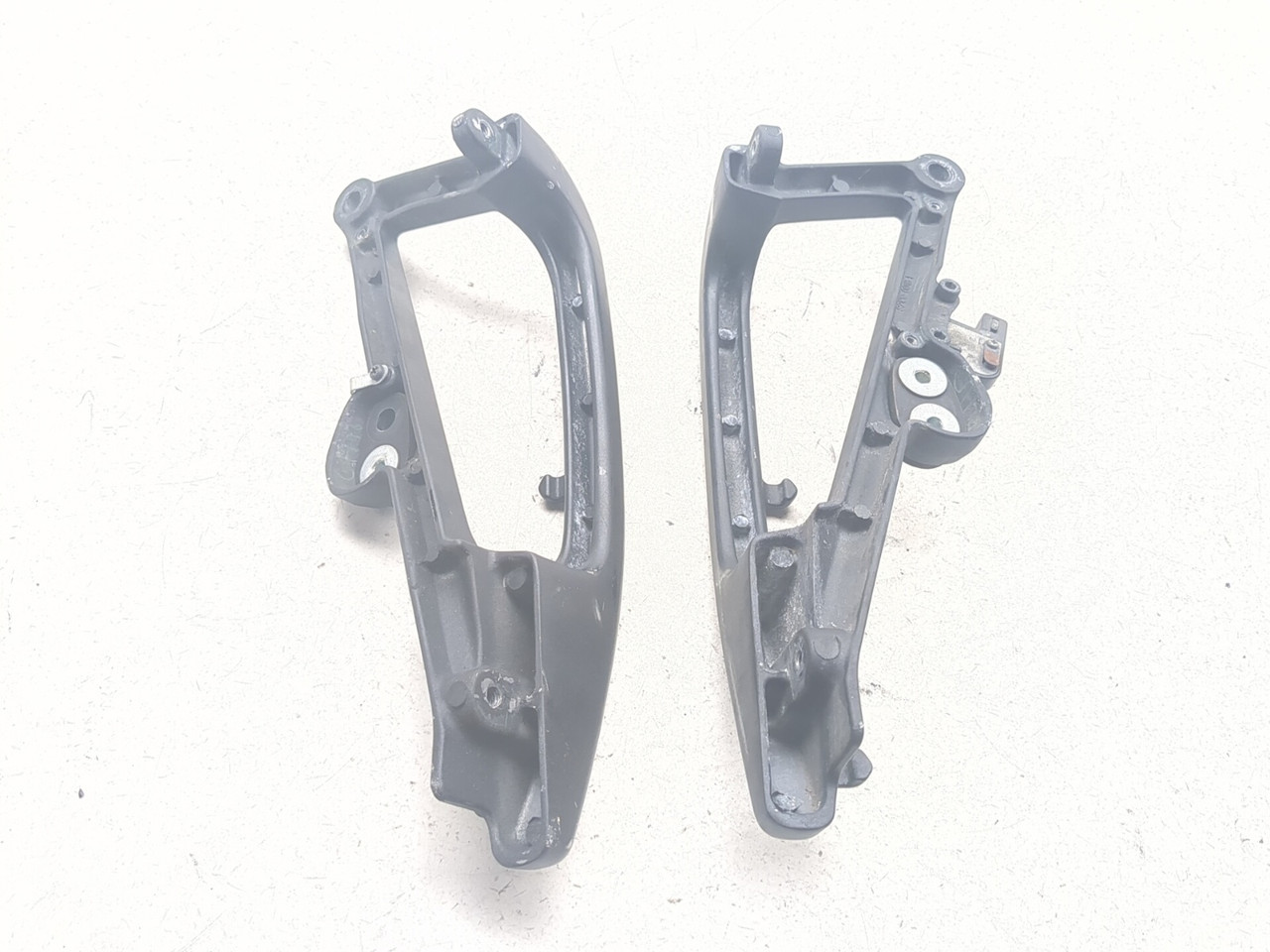 08-18 Kawasaki KLR 650 Rear Left Right Passenger Grab Handle Set