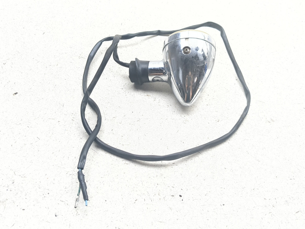 02-08 Honda VTX1800S2 VTX 1800 Rear Right Turn Signal 33600-MCH