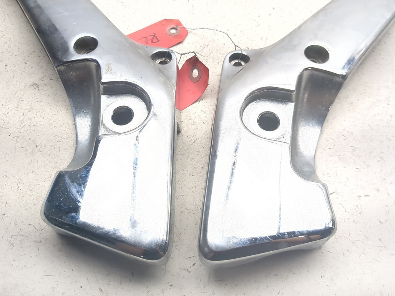 パーツ onakahetta 02-08 Honda VTX1800S2 VTX 1800 Rear Left Right Fender Strut Set