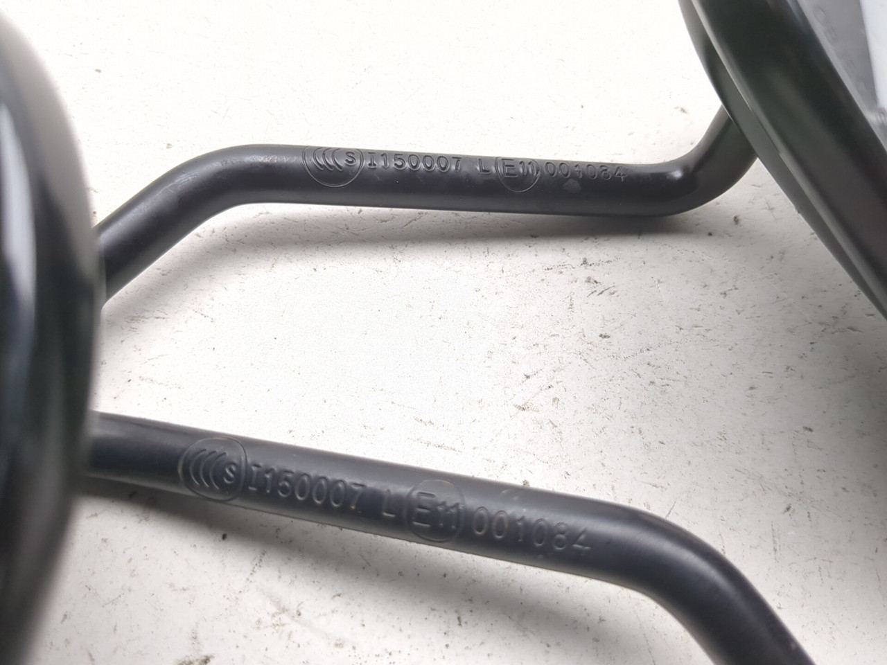 check！ 17-23 Harley-Davidson Road Glide FLTRXS Left Right Rearview Mirror