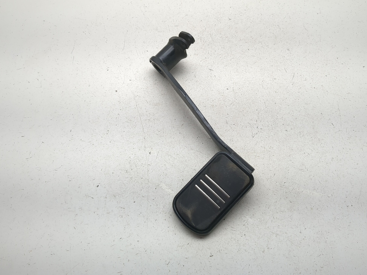 17-23 Harley-Davidson Road Glide FLTRXS Rear Right Brake Pedal