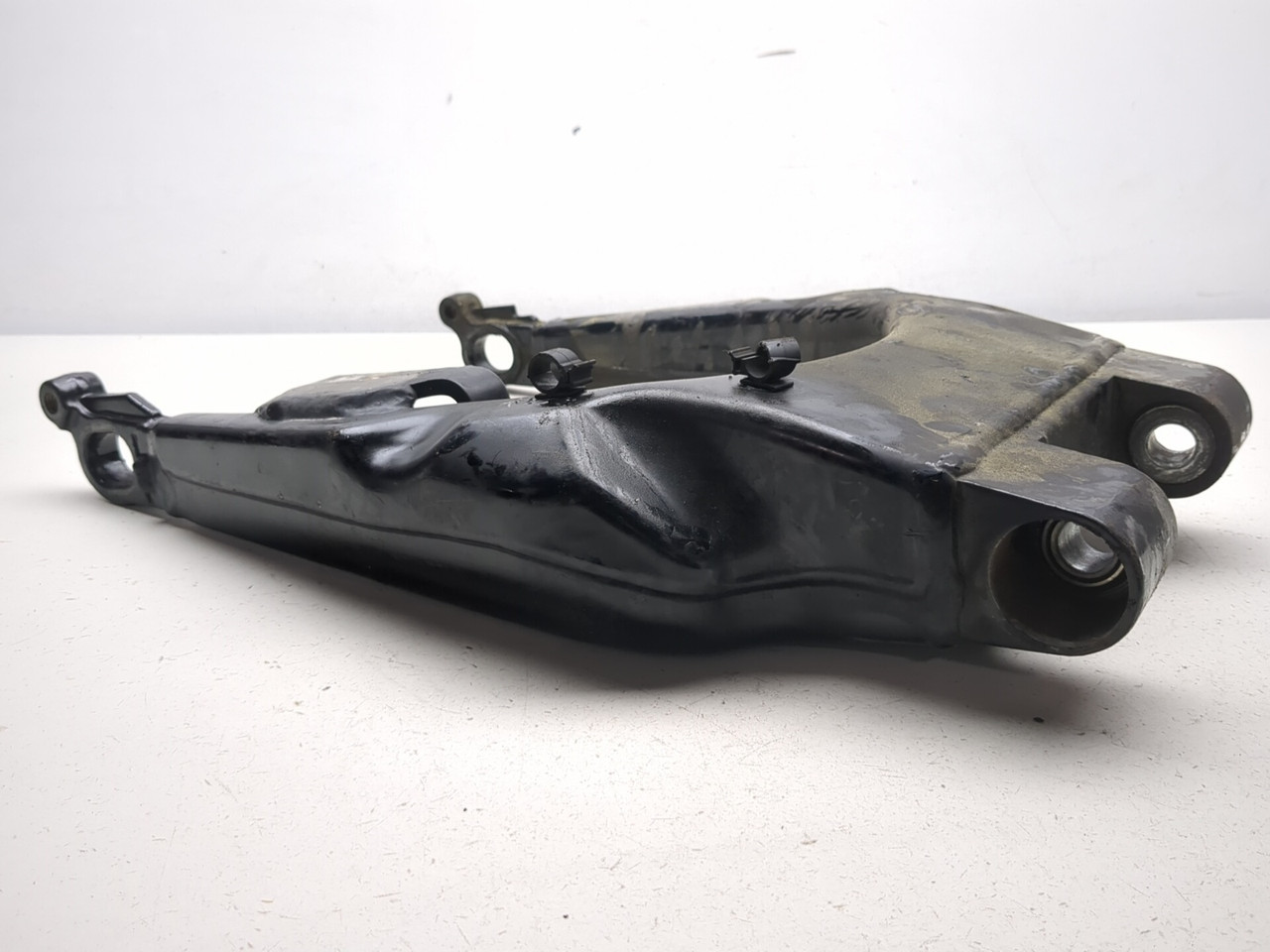 17-23 Harley-Davidson Road Glide FLTRXS Rear Swingarm 45470-09