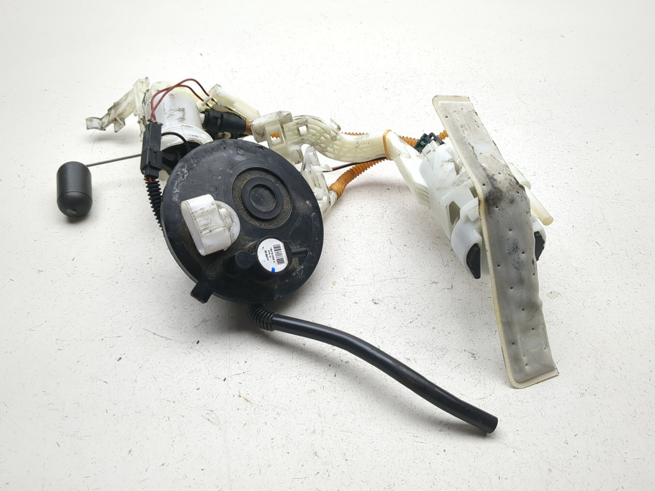 17-23 Harley Davidson Road Glide FLTRXS Fuel Pump Assembly 75076