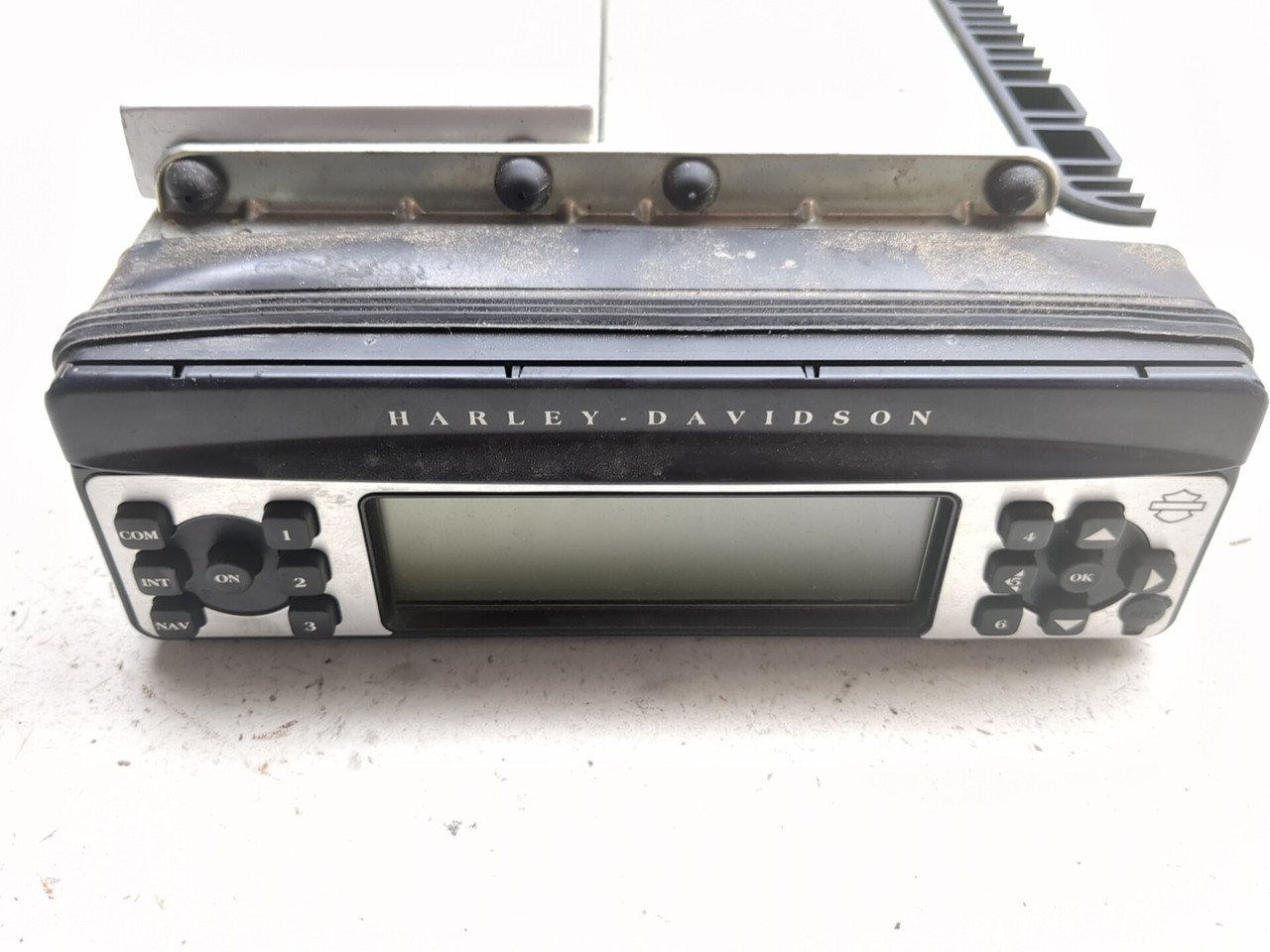10-13 Harley FLHTK Electra Glide Ultra Front Radio CB Module 76160