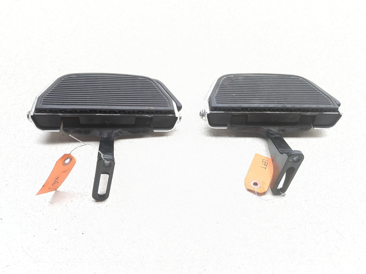 10-13 Harley FLHTK Electra Glide Ultra Rear Passenger Floorboard