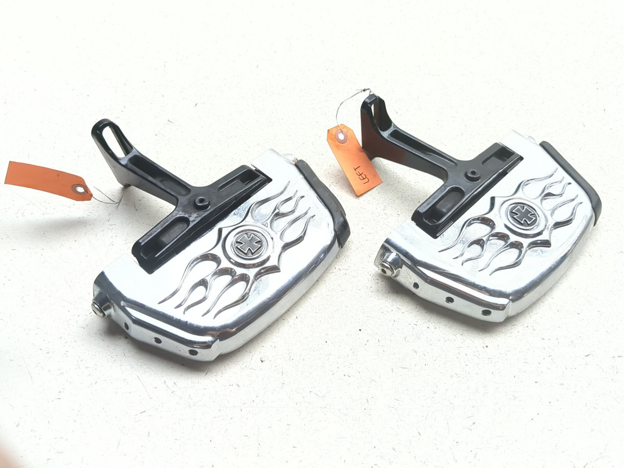 10-13 Harley FLHTK Electra Glide Ultra Rear Passenger Floorboard