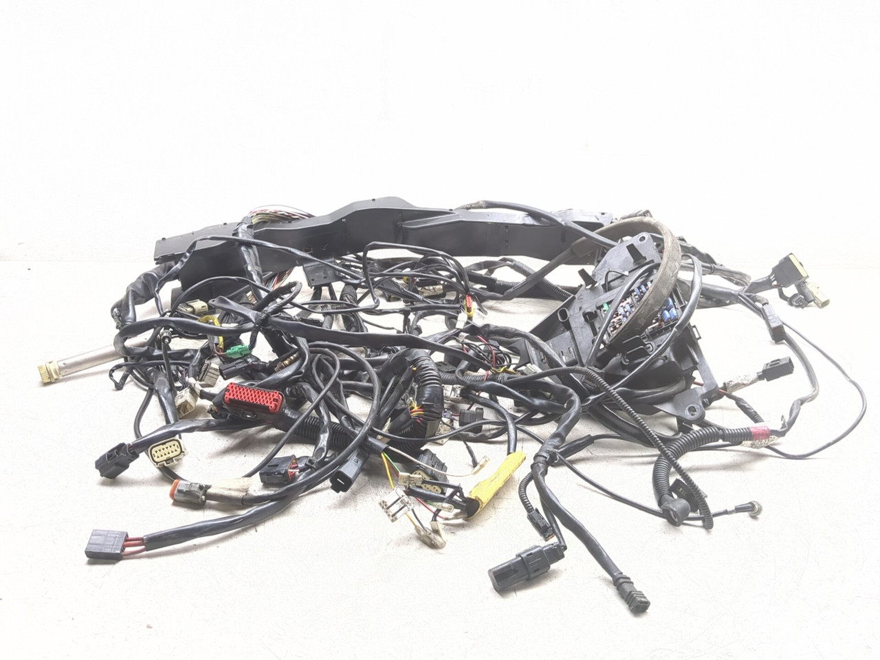 10-13 Harley FLHTK Electra Glide Ultra Main Wiring Harness 70121