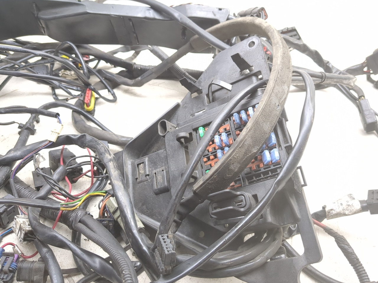 gen　② 10-13 Harley FLHTK Electra Glide Ultra Main Wiring Harness 70121