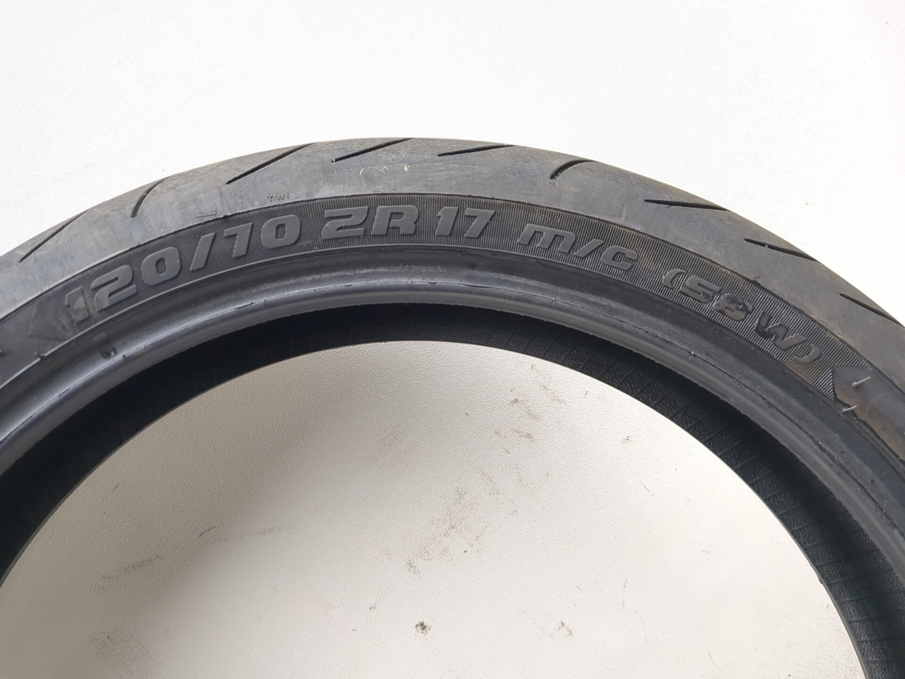 Metzeler Sportec M9 RR Front Tire 120/70ZR17 - Sun Coast Cycle