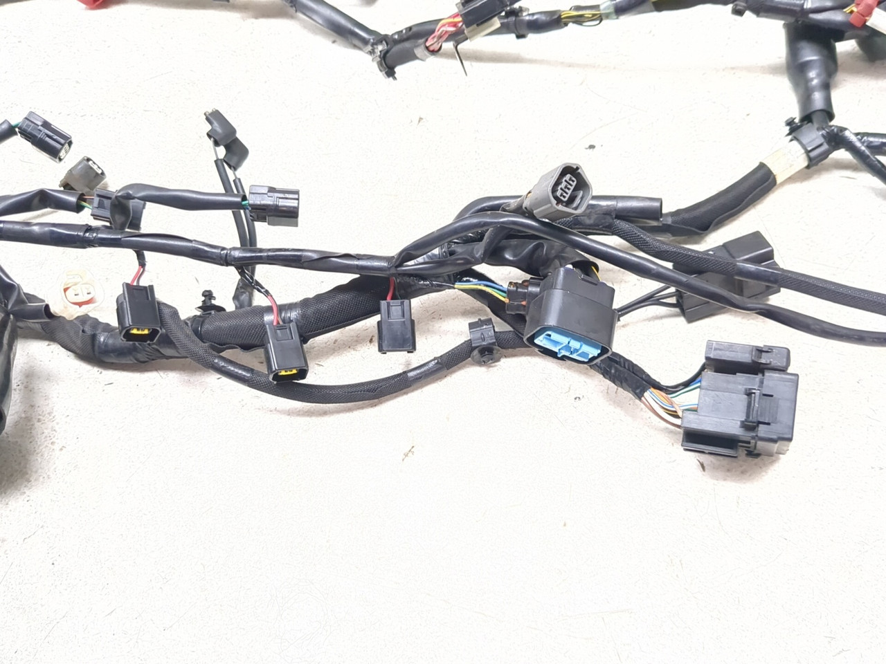 24-26 Kawasaki Ninja ZX-6R ZX600 Main Wiring Harness 26031-3977D