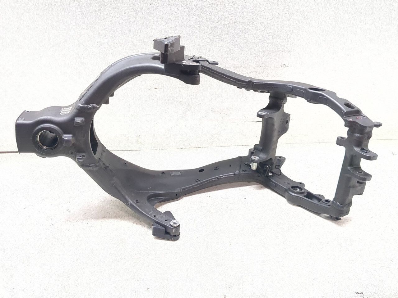 鵼 24-26 Kawasaki Ninja ZX-6R ZX600 Main Frame Chassis STRAIGHT CLN
