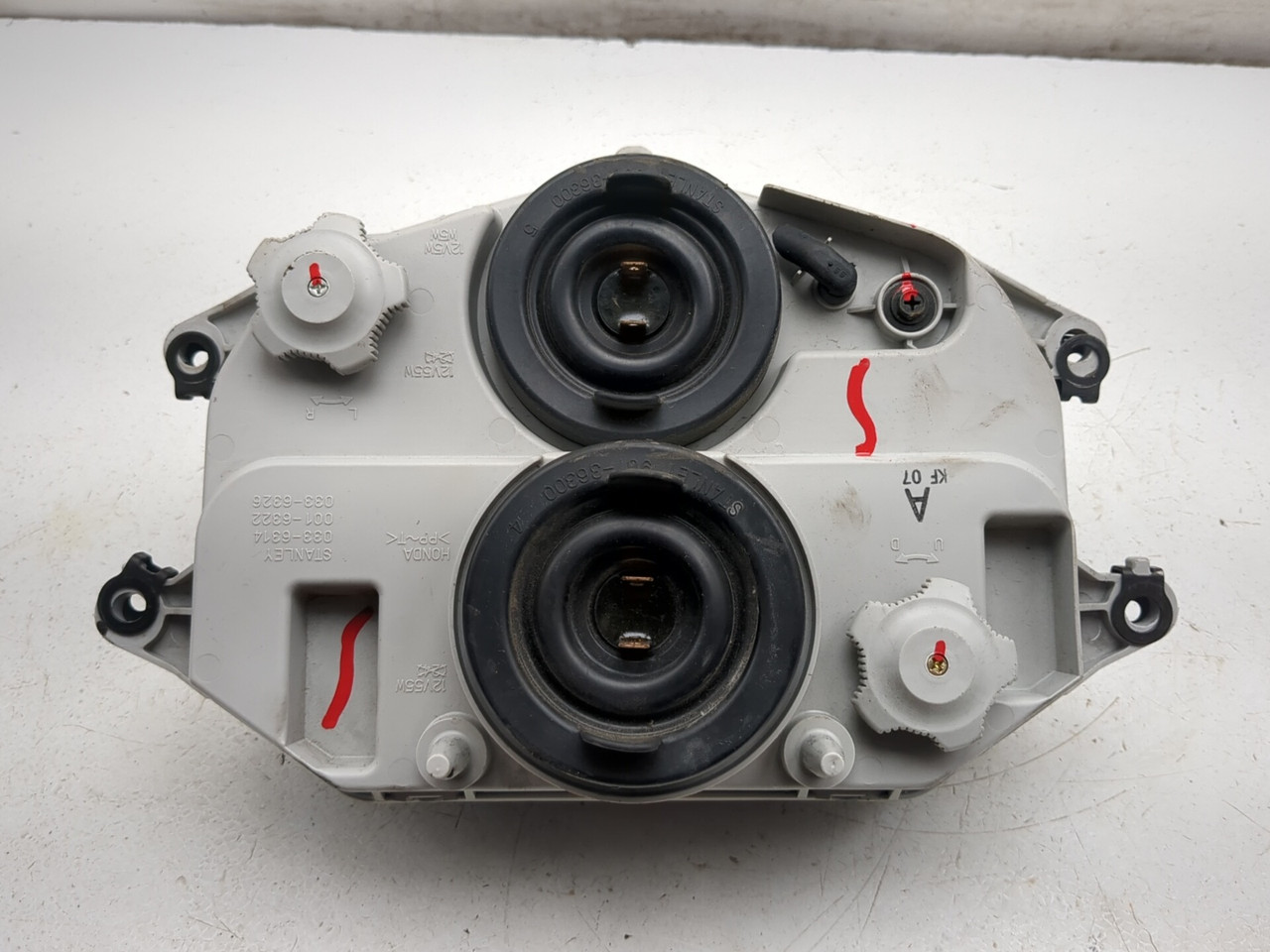 99-07 Honda CBR1100XX Blackbird CBR 1100 Front Headlight - Sun