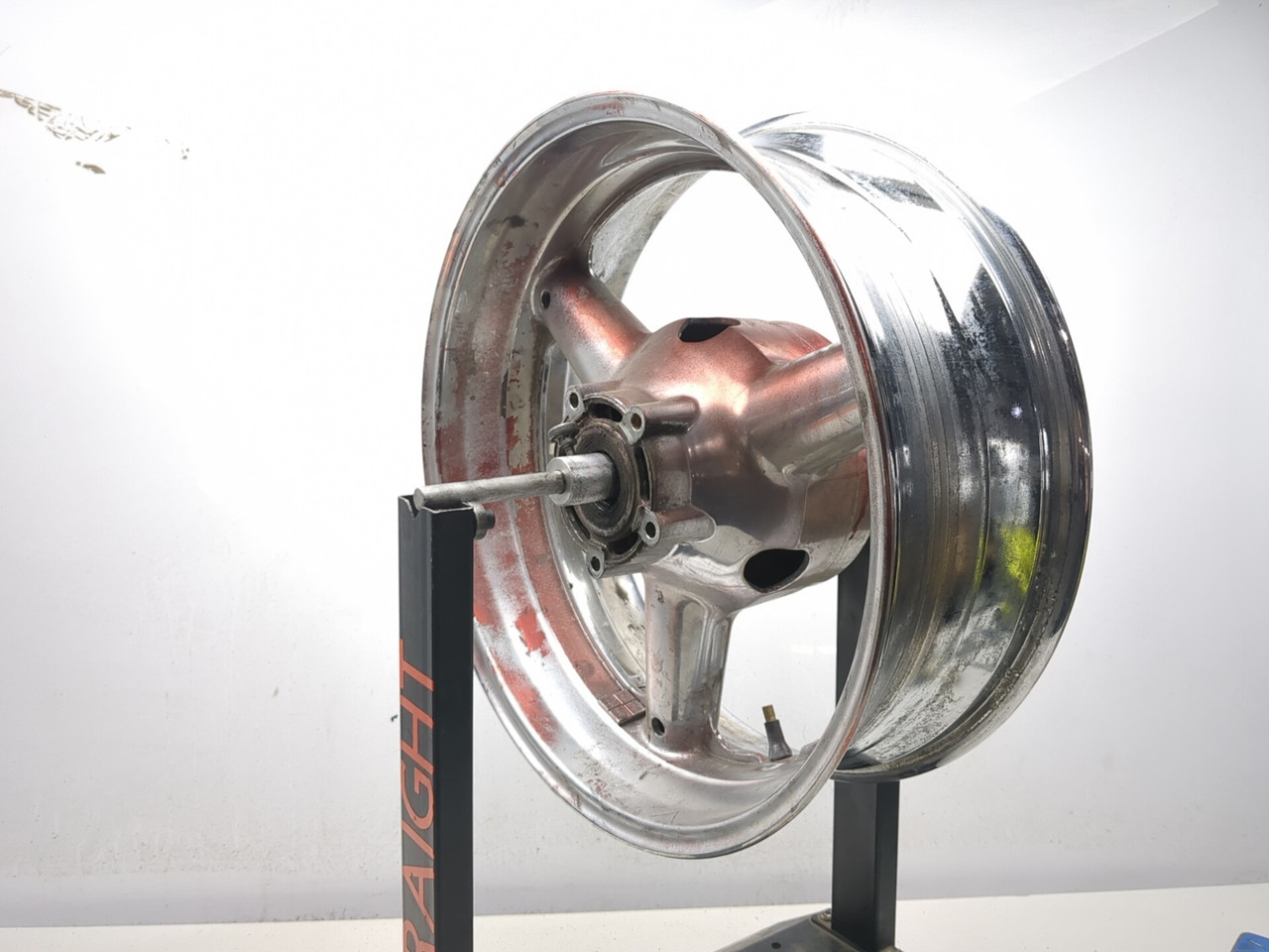 99-07 Suzuki Hayabusa GSX1300R Rear Wheel Rim 17X6.0 STRAIGHT