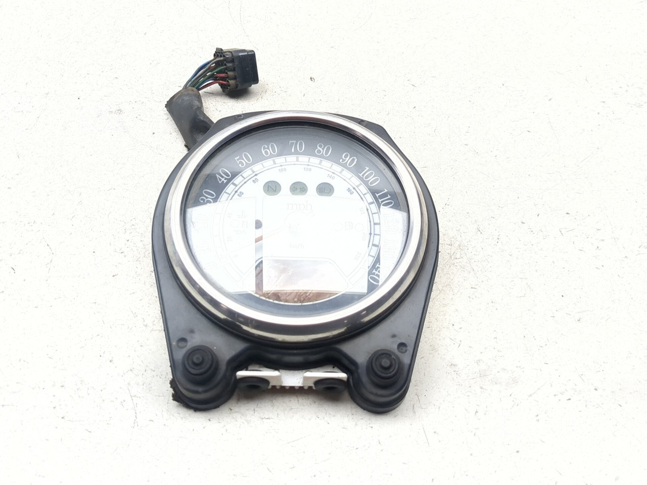 ① 05-08 Kawasaki VN1600 Vulcan Nomad Front Speedometer Tach Gauge