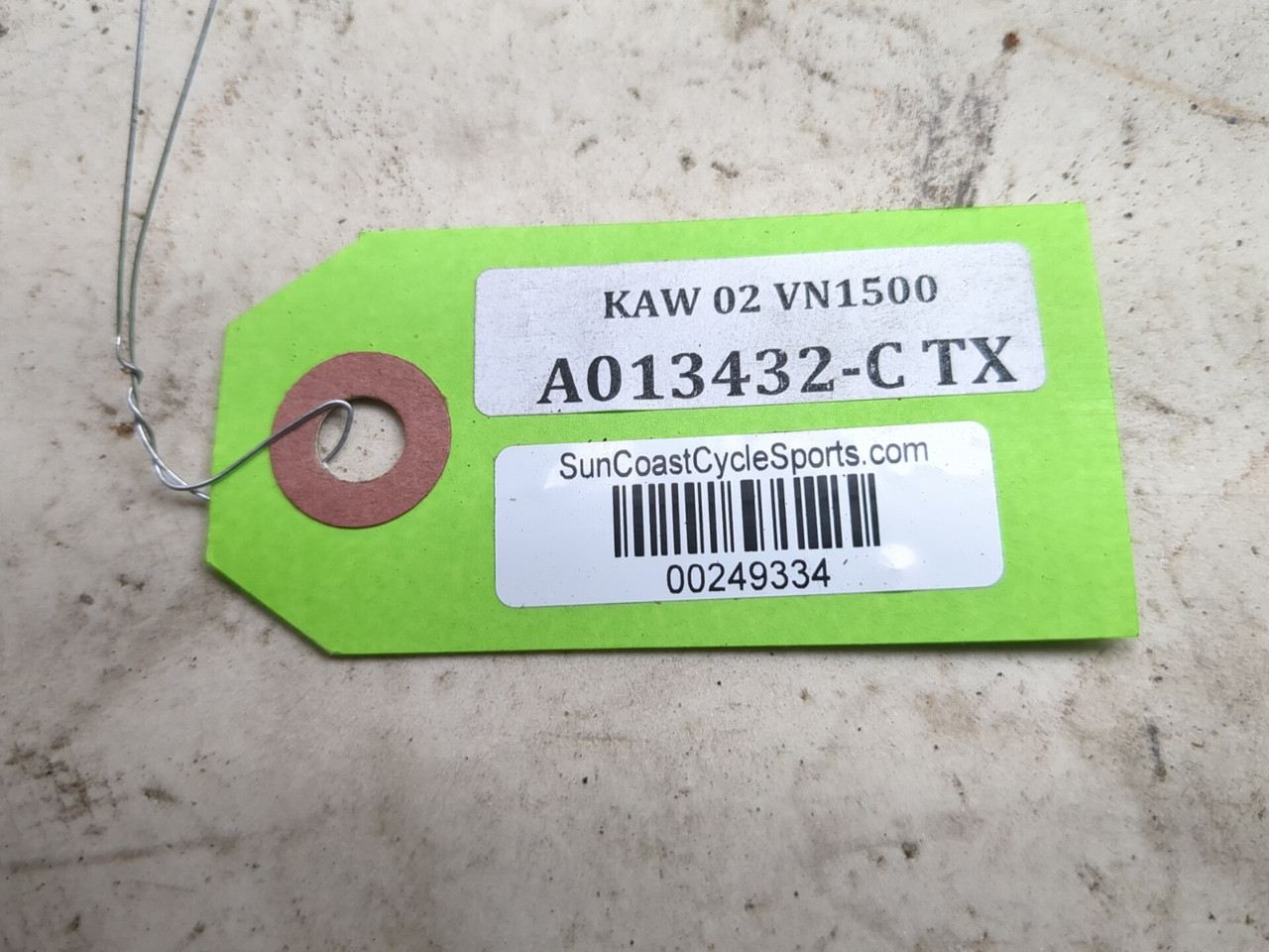 00-04 Kawasaki Vulcan Nomad VN1500L Rear Right Saddlebag Pannier