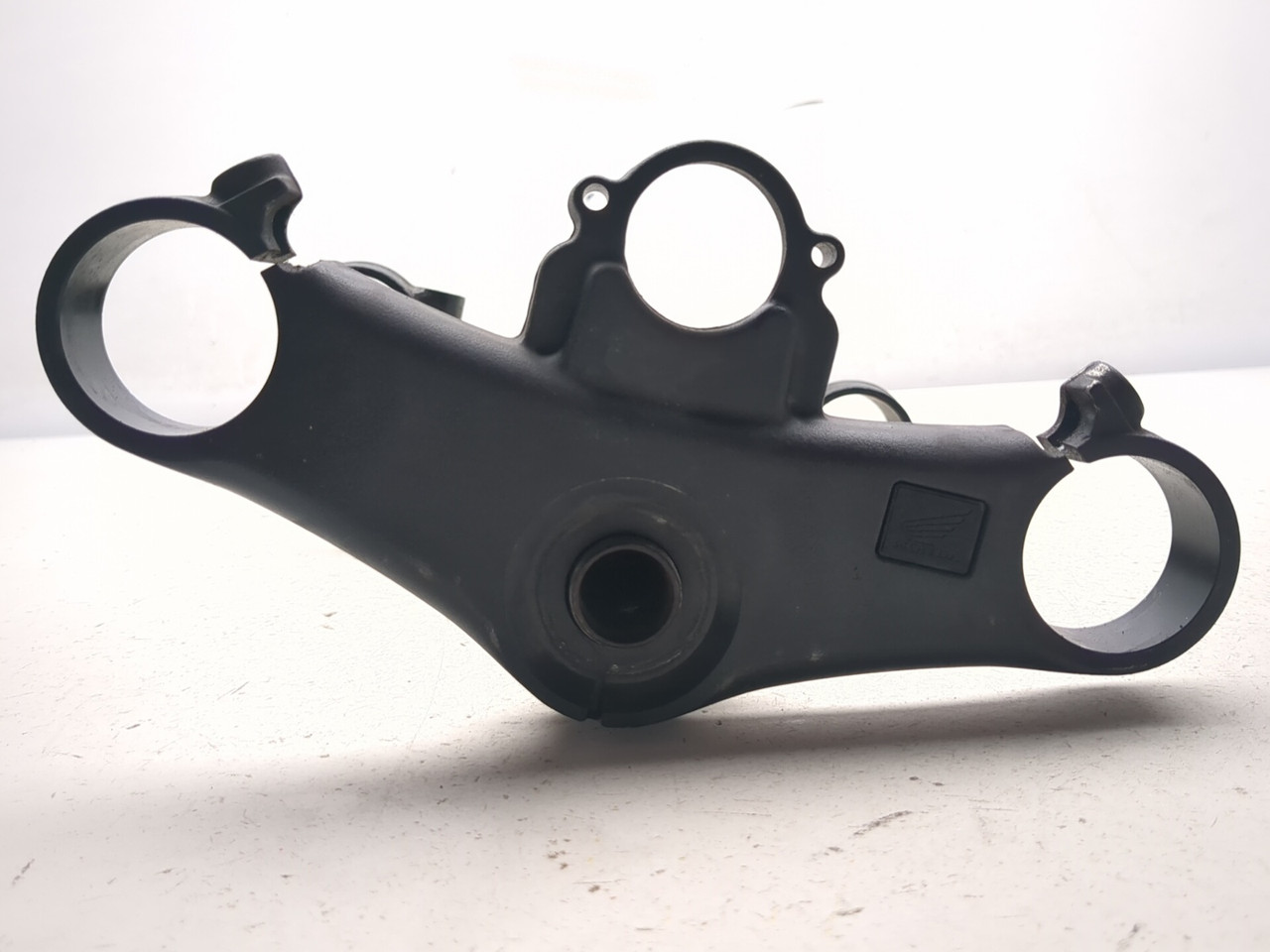 01-06 Honda CBR600 F4I Front Triple Tree Yoke Stem Clamp Assembly