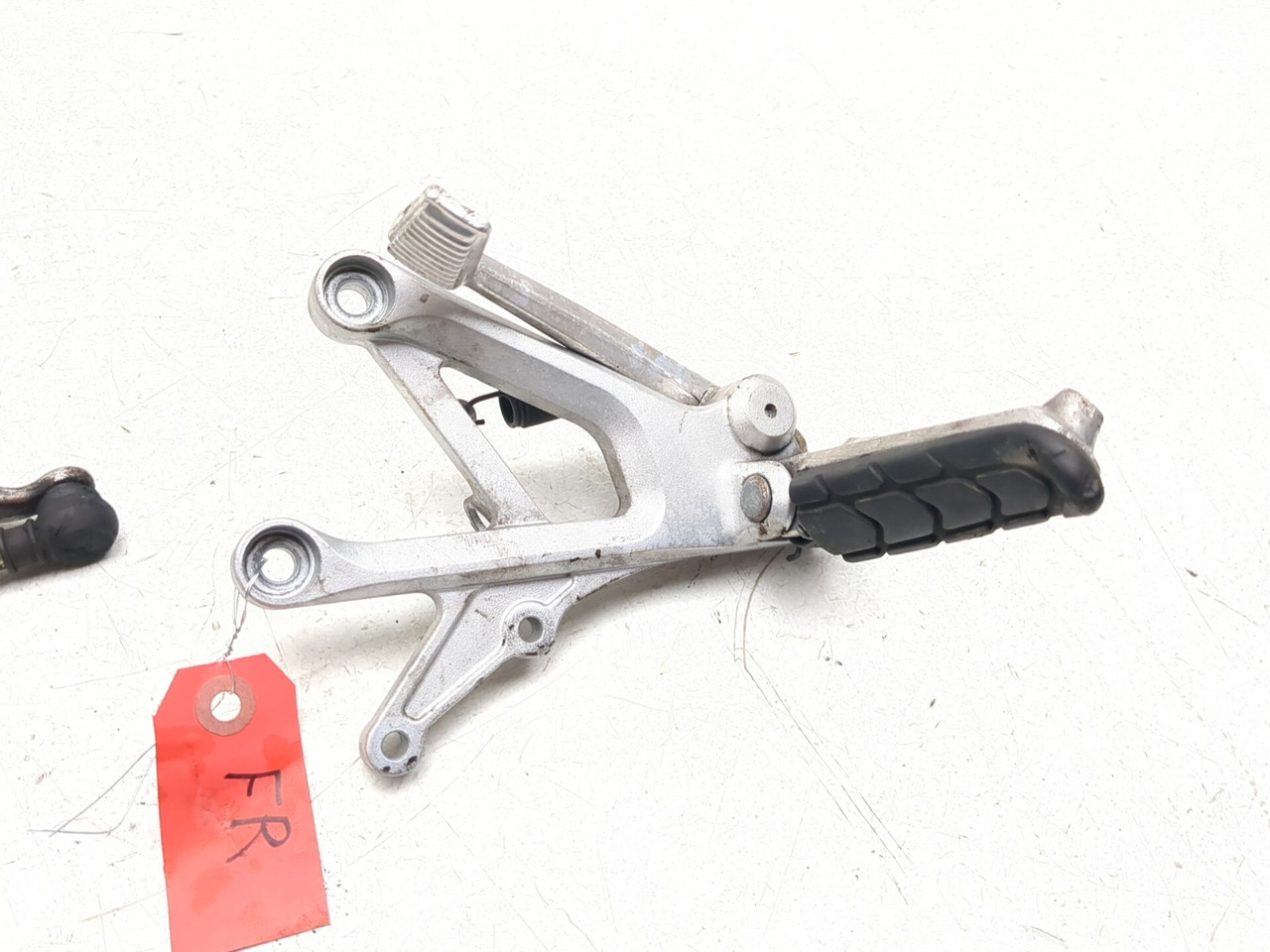 99-00 Honda CBR 600 F4 Front Left Right Foot Peg Set 50600-MBW-000