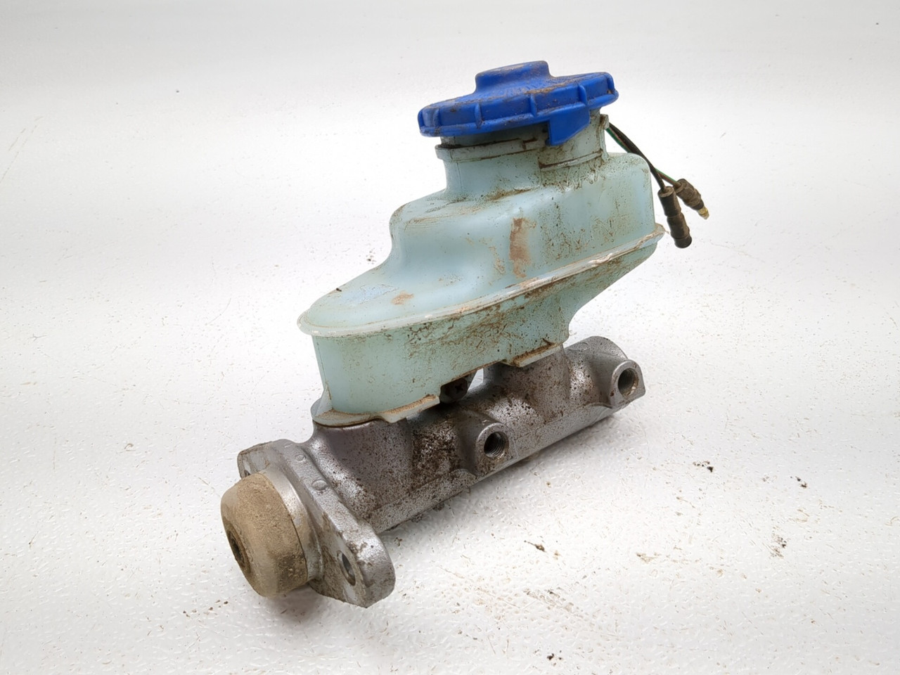 16-25 Kubota RTV X1140 Front Brake Master Cylinder K7421-43150