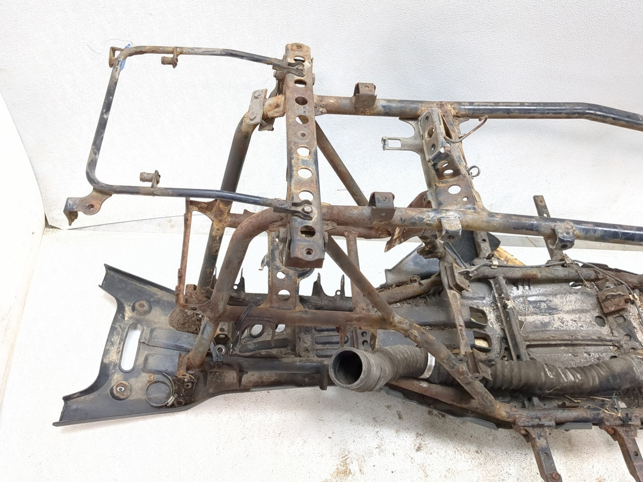 02 Yamaha Grizzly 660 YFM660 Main Frame Chassis STRAIGHT CLN
