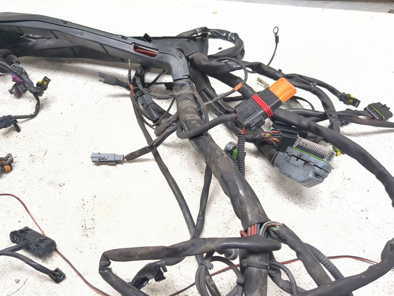 07-08 Harley-Davidson Road Glide FLTR Main Interconnect Wiring