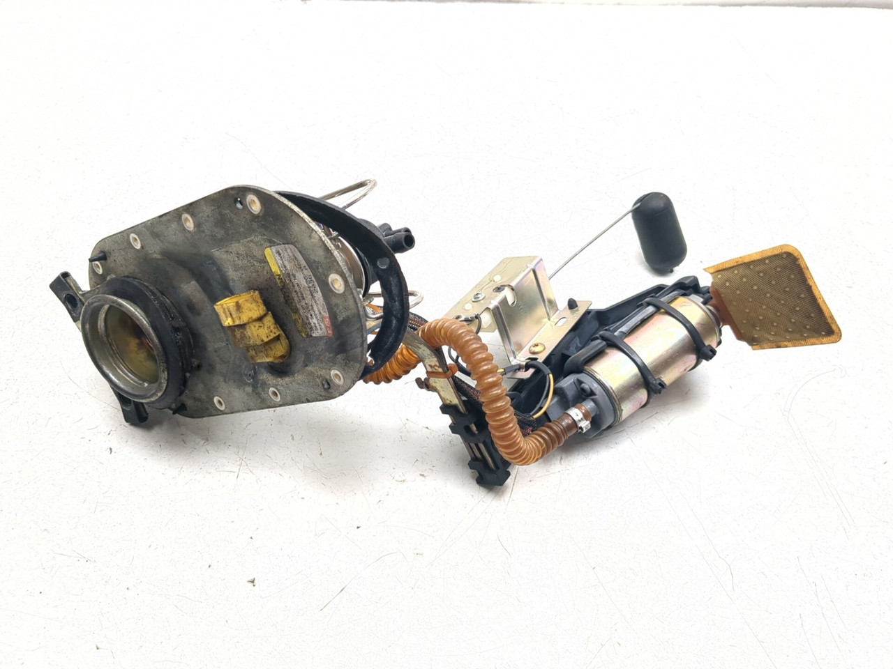 07-08 Harley-Davidson Road Glide FLTR Fuel Pump Assembly 75126-06A