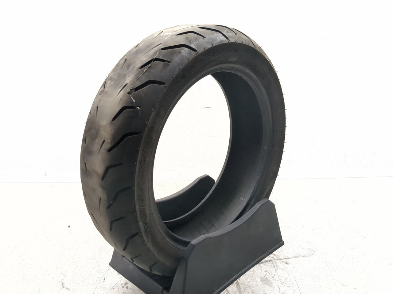 Bridgestone Battlax SCR Rear Tire 140/70-14 - Sun Coast Cycle