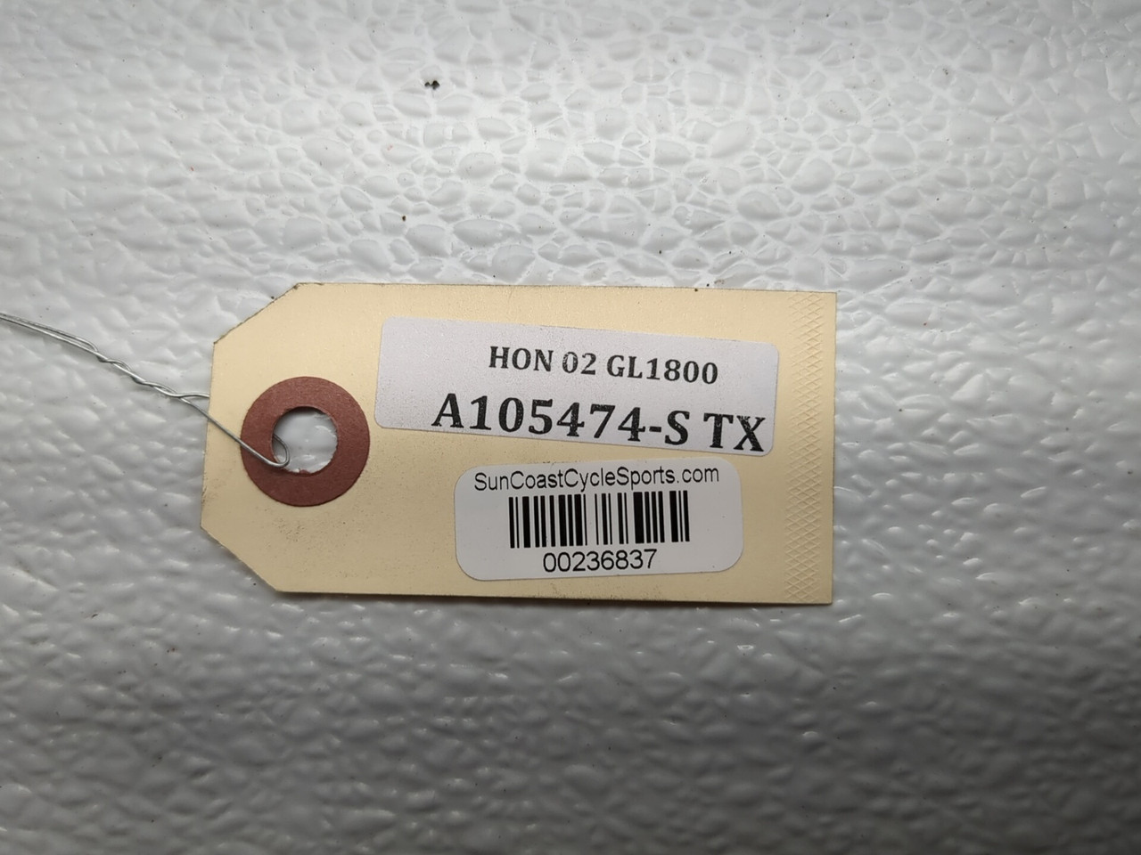 スズキ 01-03 Honda Goldwing 1800 GL1800 Rear Trunk Lower Cover 81141-MCA