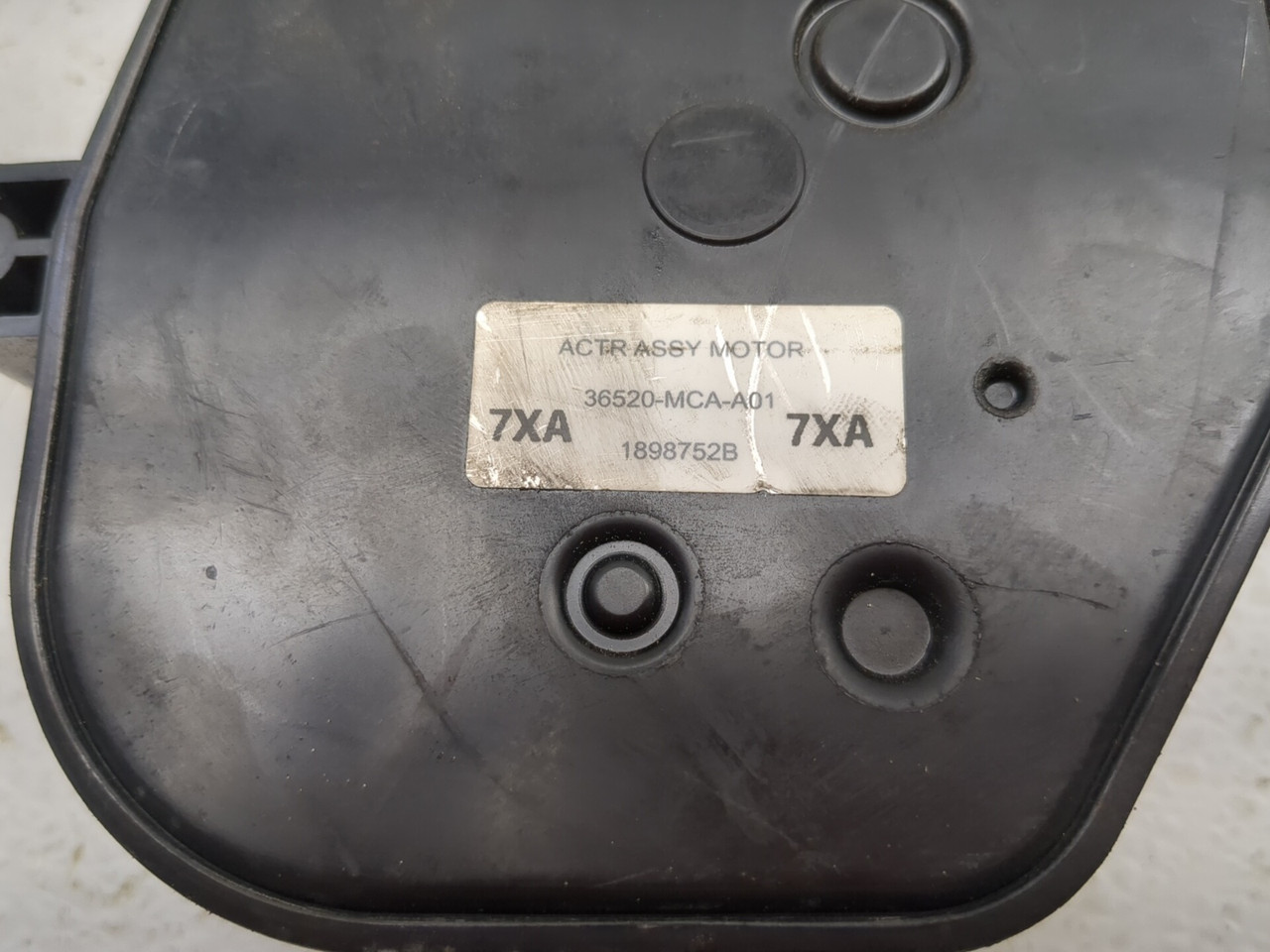 ④ 専用ページ 07-10 Honda Goldwing GL 1800 Cruise Control Actuator 36520-MCA-A01