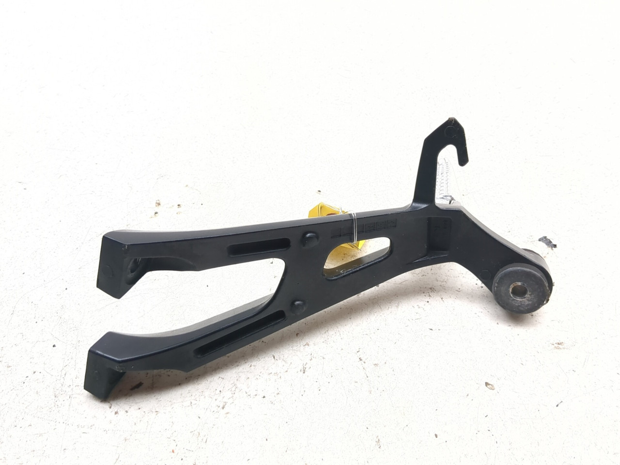 09-16 Suzuki GSXR 1000 Rear Left Right Passenger Foot Peg Set