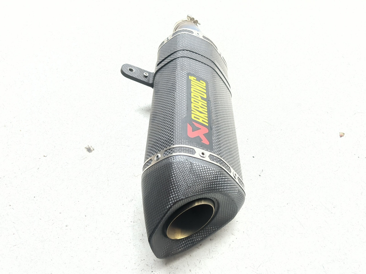 09-16 Suzuki GSXR 1000 Rear Right Akrapovic Hexagonal Carbon Fiber