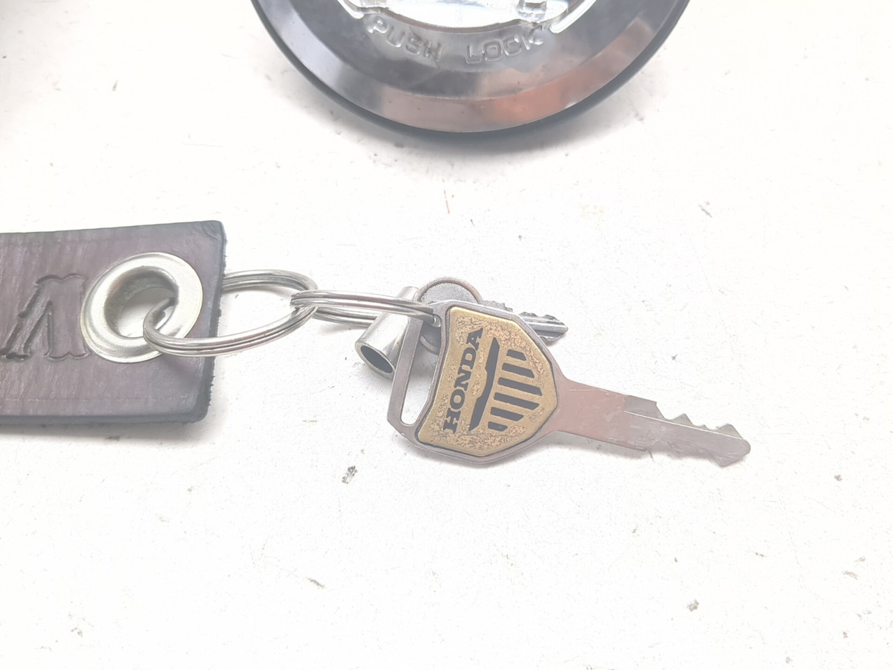 02-04 Honda VTX1800 C Front Ignition Switch Fuel Cap with Key Set