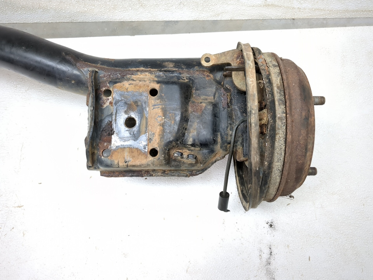 93-00 Kawasaki Mule 2510 KAF620 Rear Axle Carrier Assembly 39020