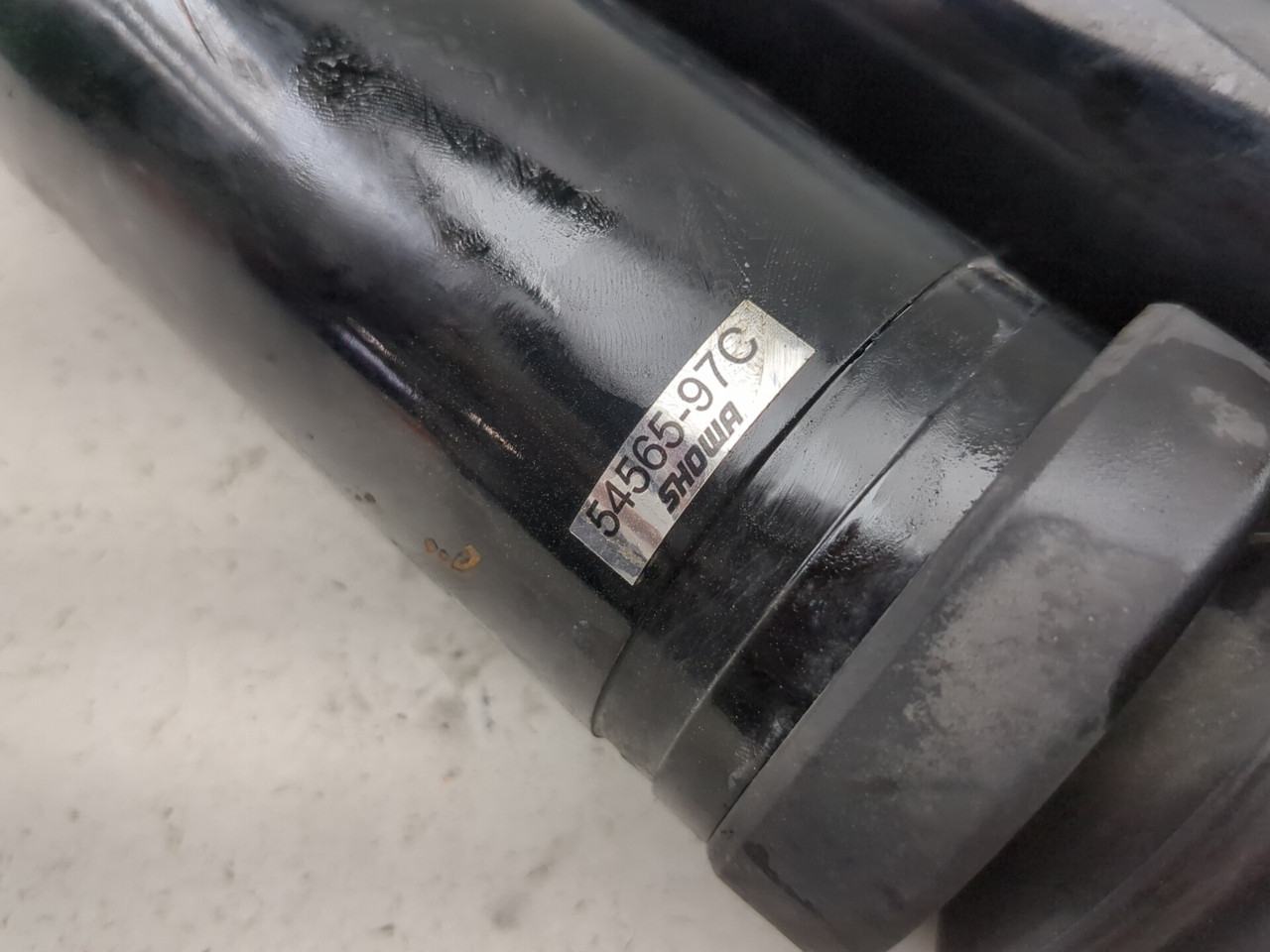 98-06 Harley Road King Classic FLHRCI Rear Air Shock Absorber Set