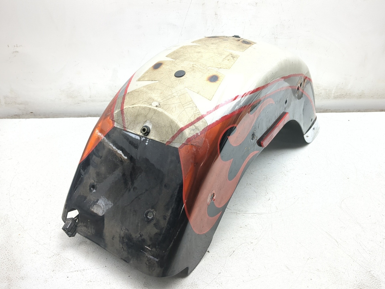 05-06 Harley Screamin' Eagle Fat Boy FLSTFSE Gas Fuel Tank Front