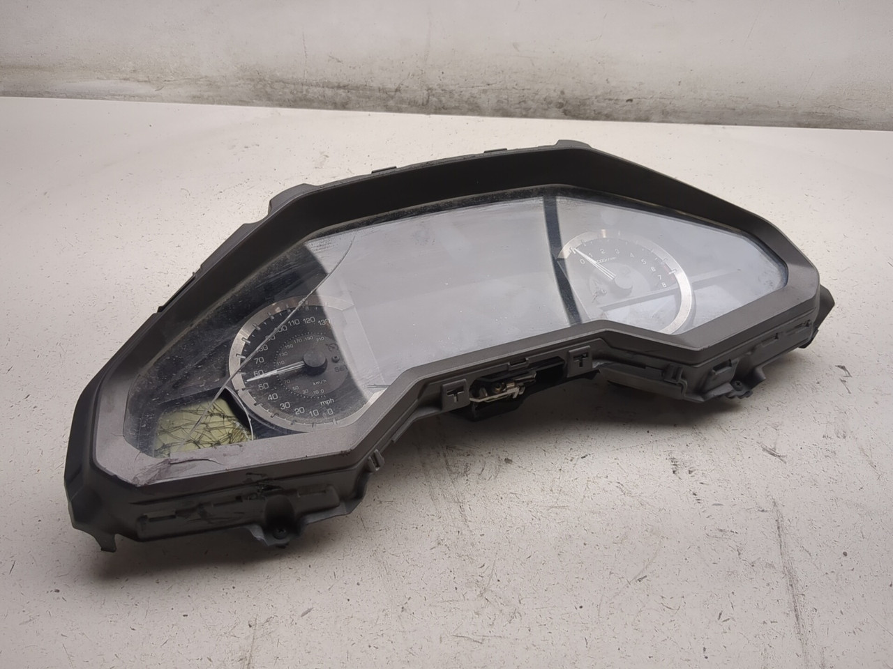 18-26 Honda GL1800B Goldwing 1800 Speedometer Tach Cluster Gauge