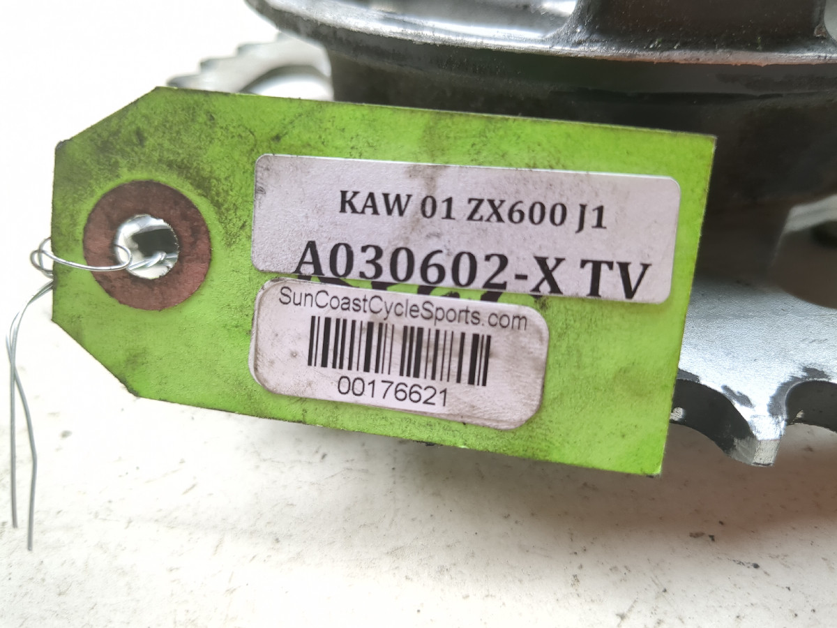 スクリュウ　696969 00-02 Kawasaki Ninja ZX6R ZX6 Rear Wheel Cush Drive Sprocket Hub