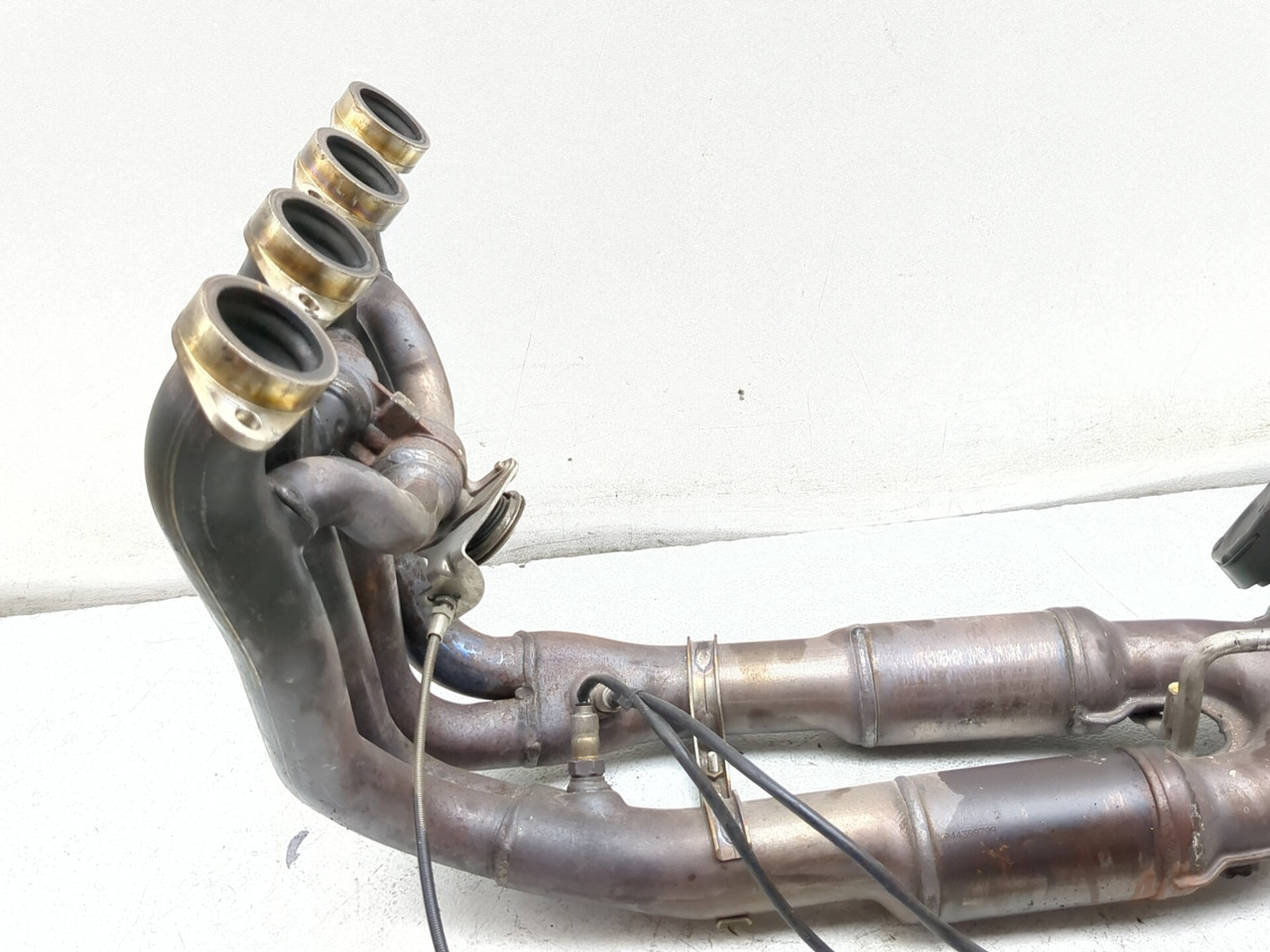15-18 BMW S1000RR Front Exhaust Header Servo Assembly - Sun Coast