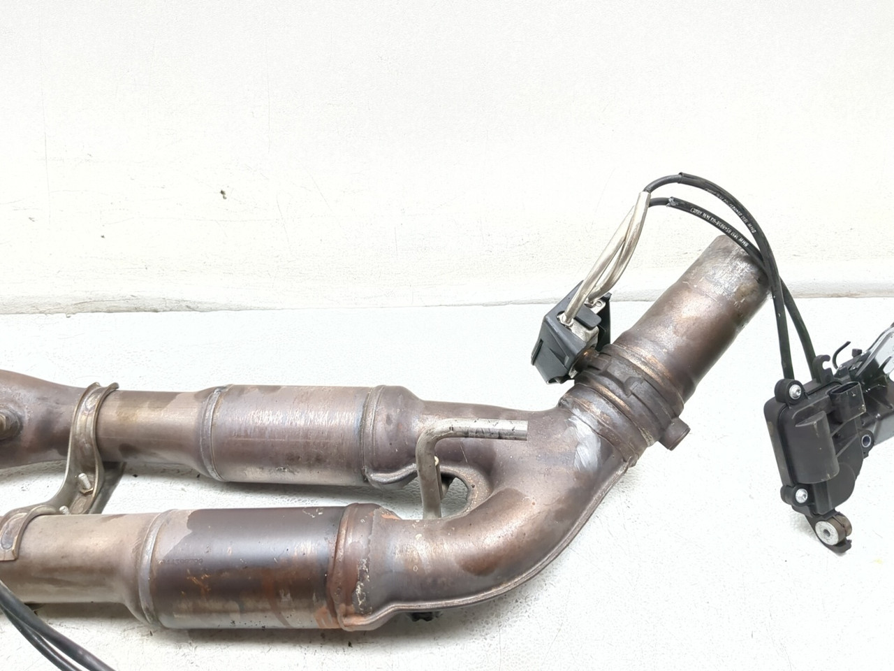 15-18 BMW S1000RR Front Exhaust Header Servo Assembly - Sun Coast