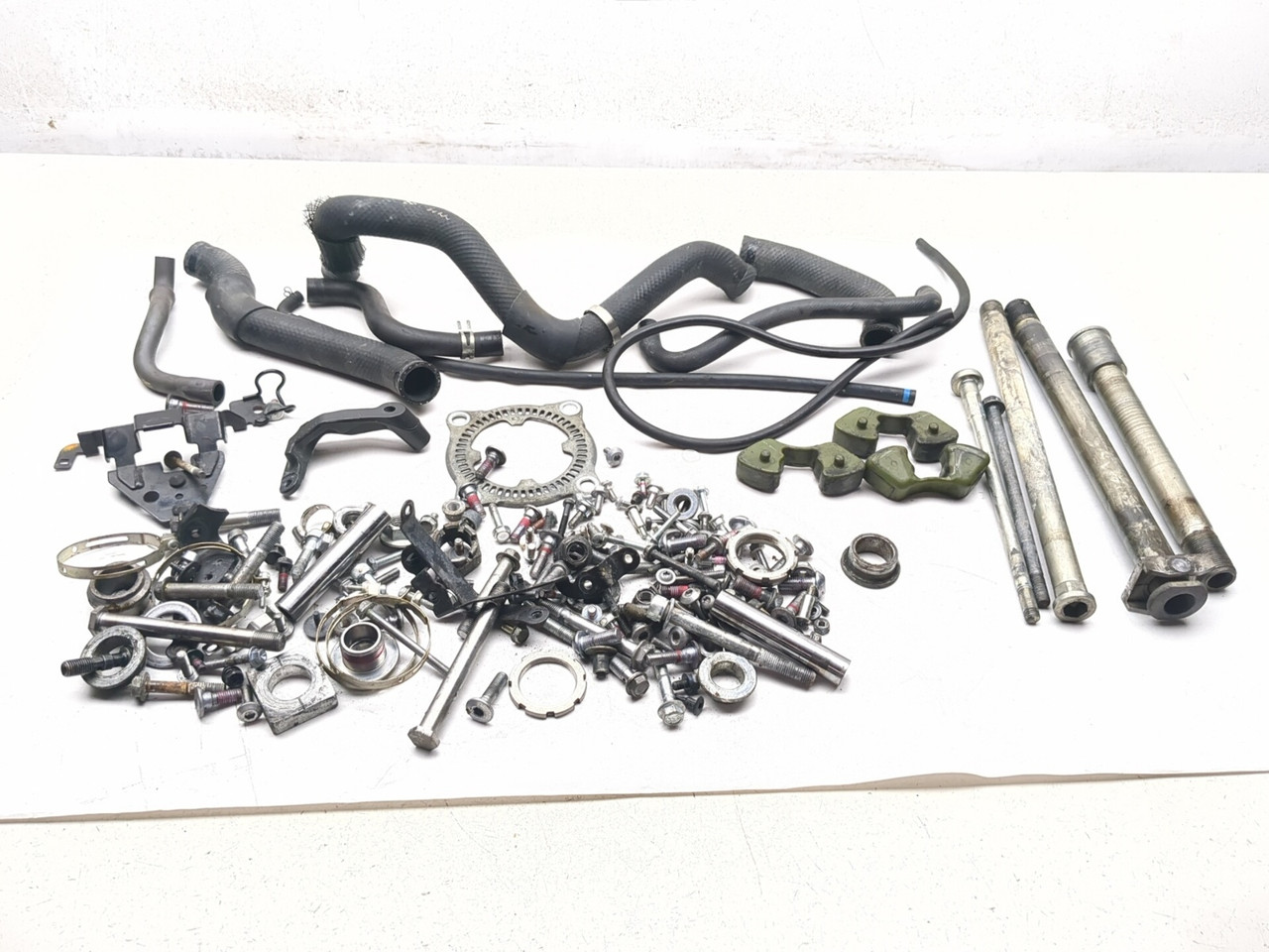 19-23 Kawasaki Ninja ZX6R ZX636K Bolt Nut Screw Hose Axle Cush