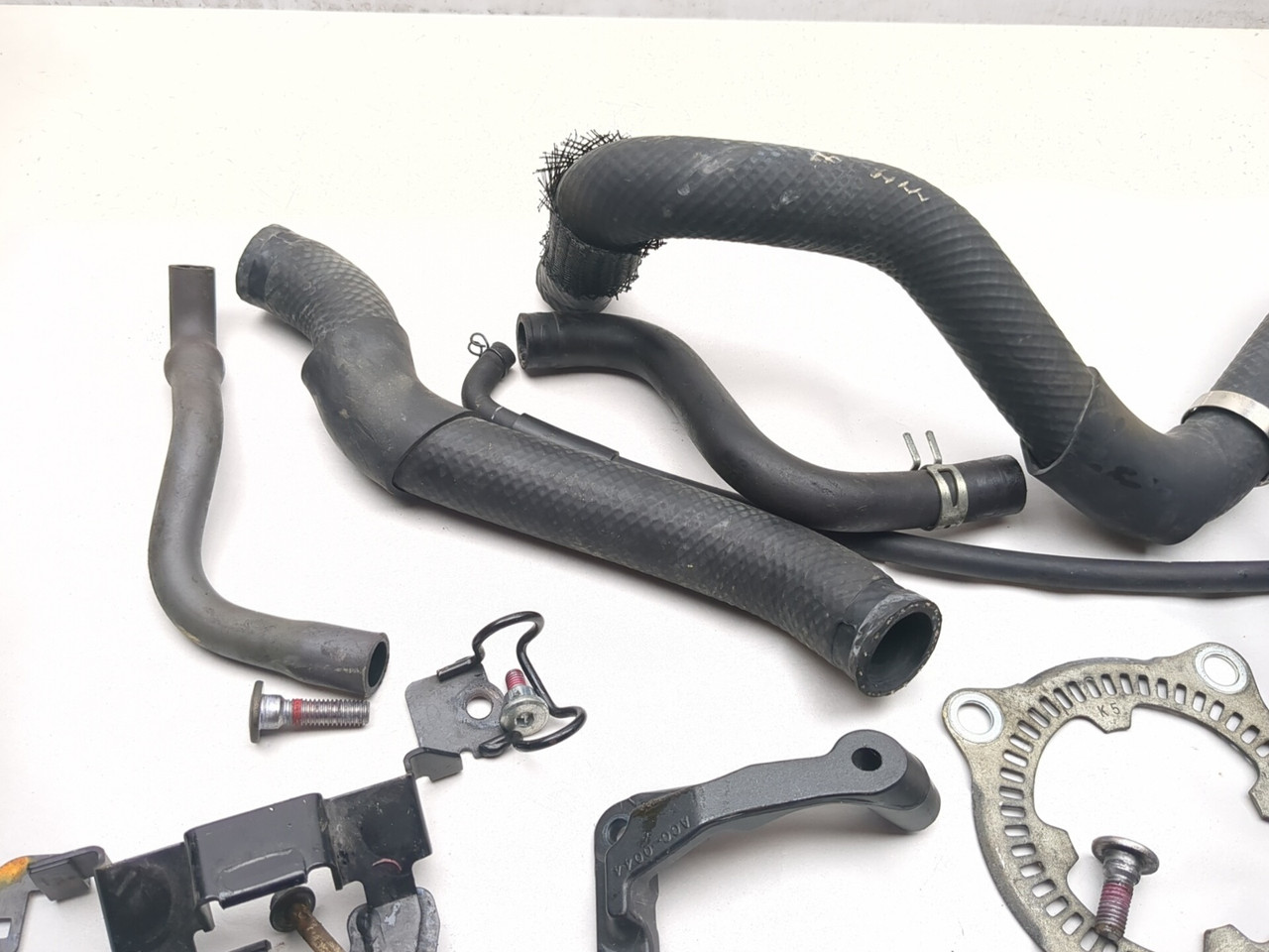 19-23 Kawasaki Ninja ZX6R ZX636K Bolt Nut Screw Hose Axle Cush