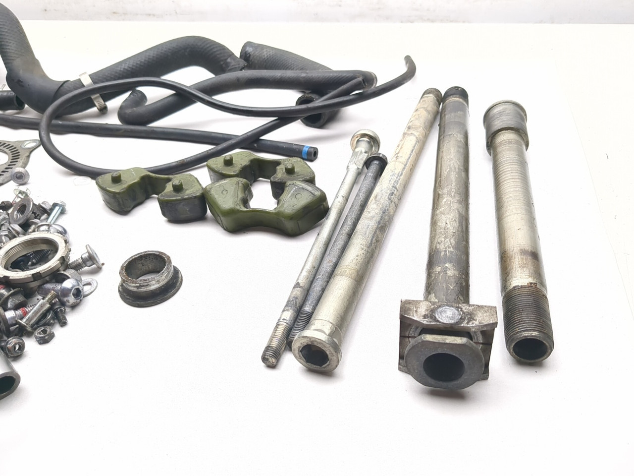 19-23 Kawasaki Ninja ZX6R ZX636K Bolt Nut Screw Hose Axle Cush