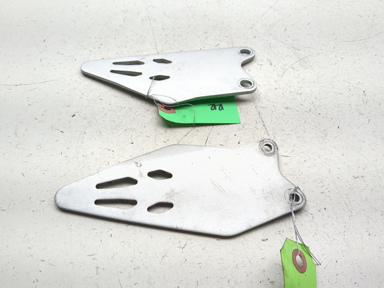 19-23 Kawasaki Ninja ZX6R ZX636K Rearset Heel Guard Set 55020-2226