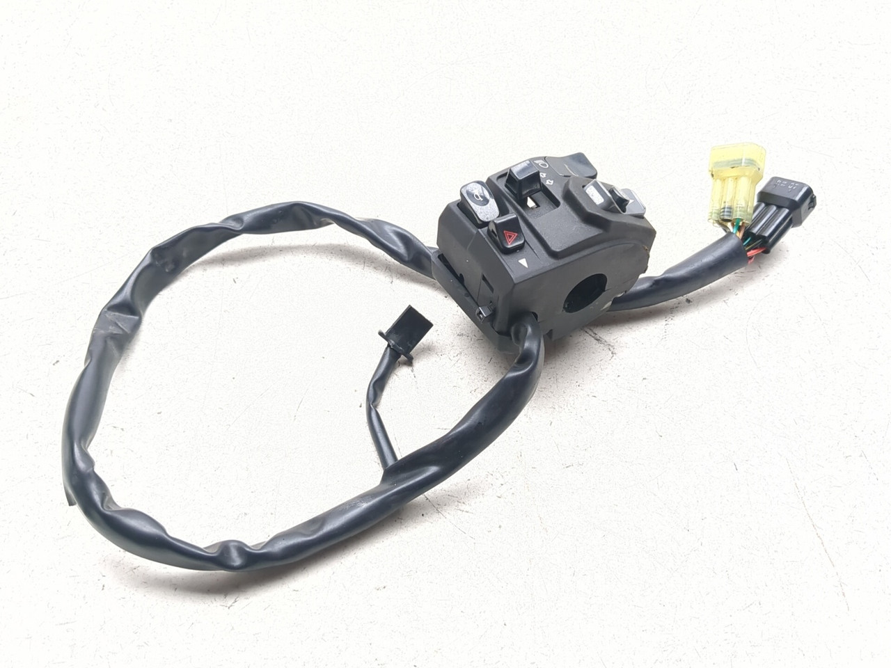 19-23 Kawasaki Ninja ZX6R ZX636K Left Handlebar Switch 46091-0613