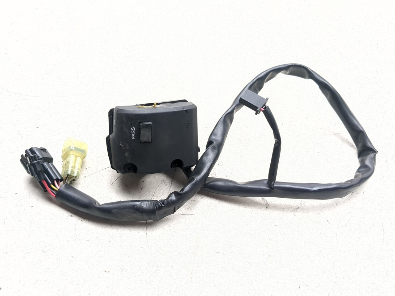 19-23 Kawasaki Ninja ZX6R ZX636K Left Handlebar Switch 46091-0613