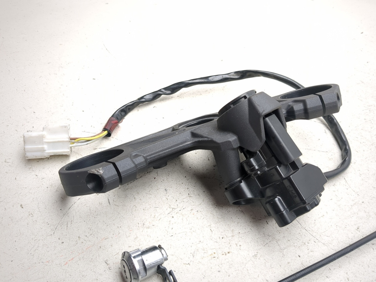 19-23 Kawasaki Ninja ZX6R ZX636K Triple Tree Lock Set Assembly