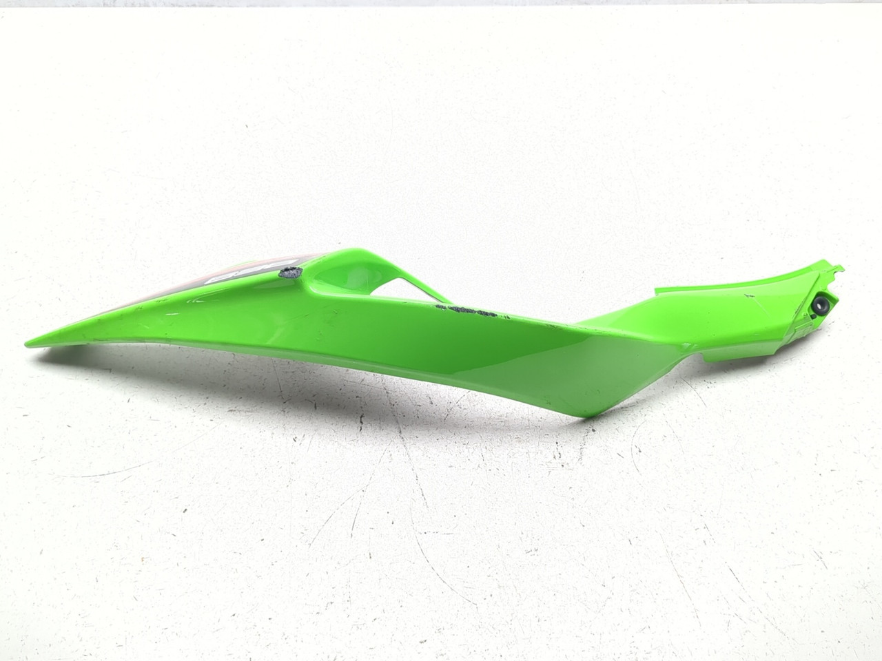 花台 19-23 Kawasaki Ninja ZX6R ZX636K Rear Right Tail Fairing Cowl