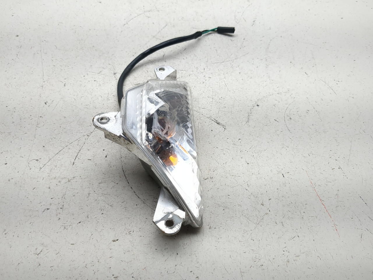 19-23 Kawasaki Ninja ZX6R ZX636K Left Front Turn Signal 23040-0137