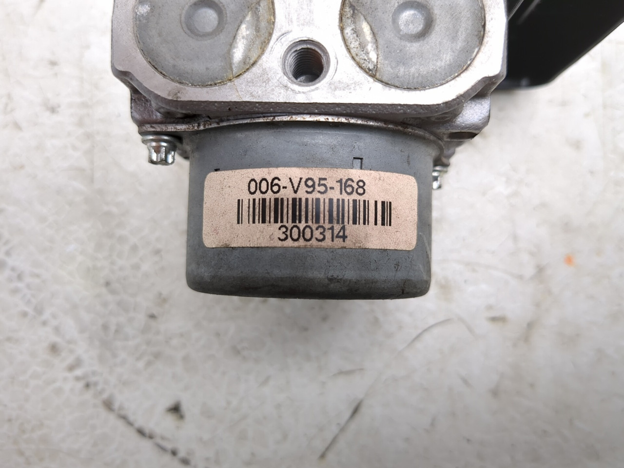 400-05 タイムカプセル　No.650N 18-26 Kawasaki Ninja 400 EX400 ABS Pump Actuator - Sun Coast Cycle
