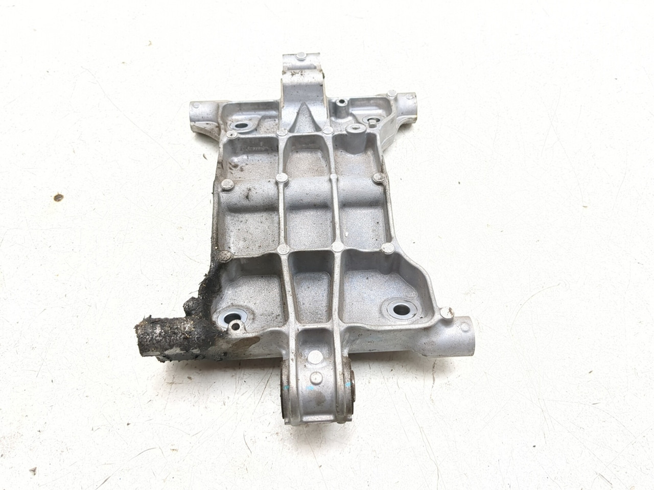 18-26 Kawasaki Ninja 400 EX400 Rear Swingarm Bracket 32036-0376